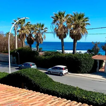 Catherine House Dom wakacyjny Avola