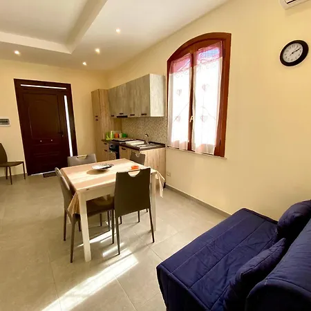 Catherine House * Avola